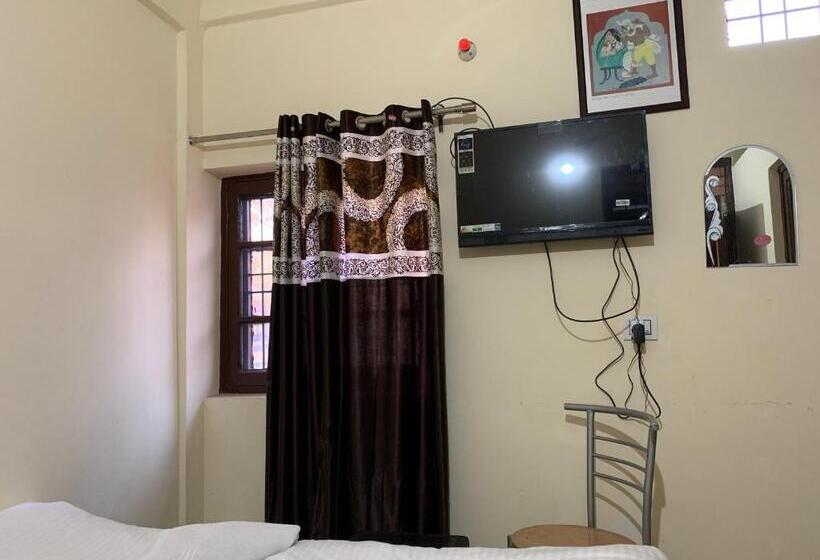 수피리어 룸, Baddi Guest House