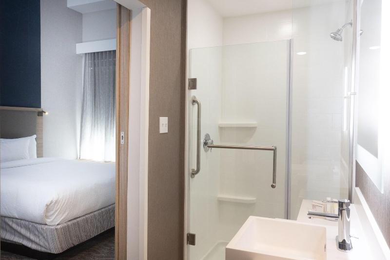 Люкс Кровать Кинг, Springhill Suites By Marriott Slidell