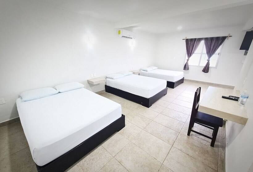 Chambre Familiale, Vista Laguna Bacalar