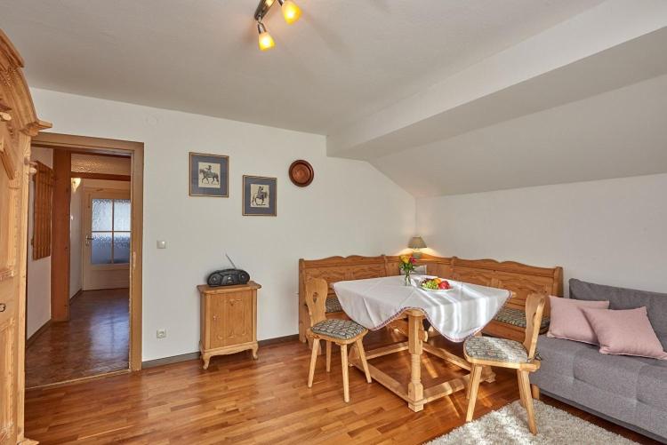 آپارتمان 1 خوابه, Gästehaus Häuslweber