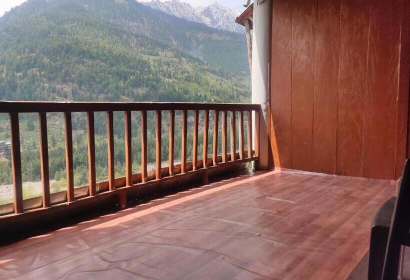 Deluxe Room Mountain View, Bhrigu