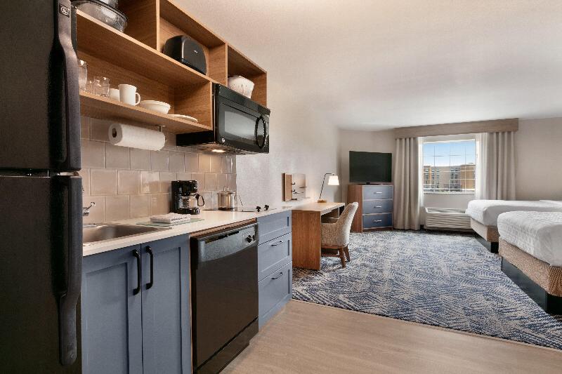 带四张床的标准工作室, Candlewood Suites   Asheville Downtown, An Ihg