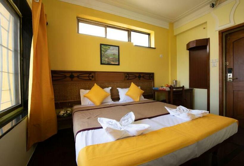 Номер бизнес-класса, Raj Resort
