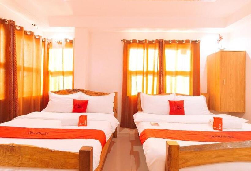 Семейный Номер Deluxe, Reddoorz Plus @ Jollydays Hotel Nueva Ecija