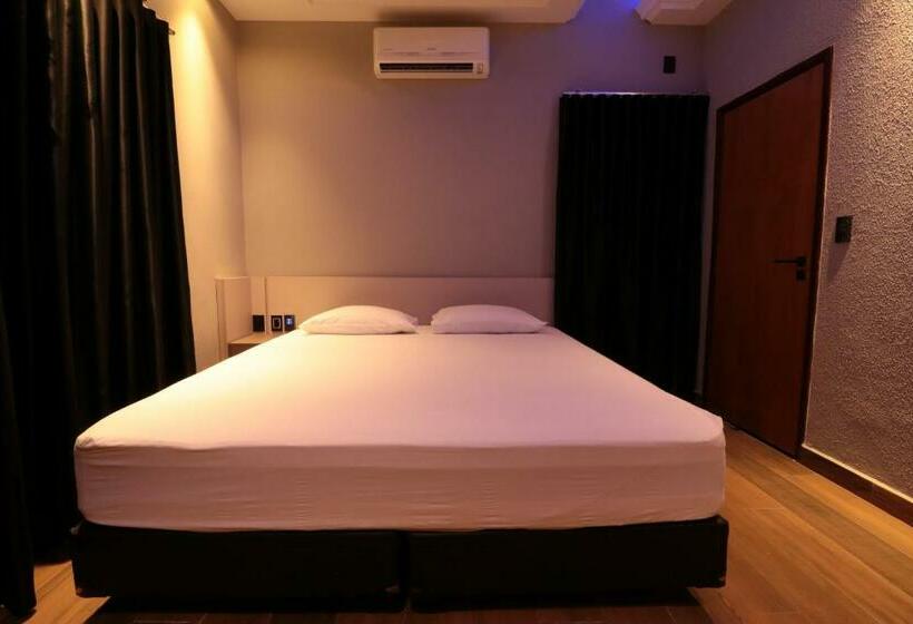 스위트, Drops Motel São José Do Rio Preto