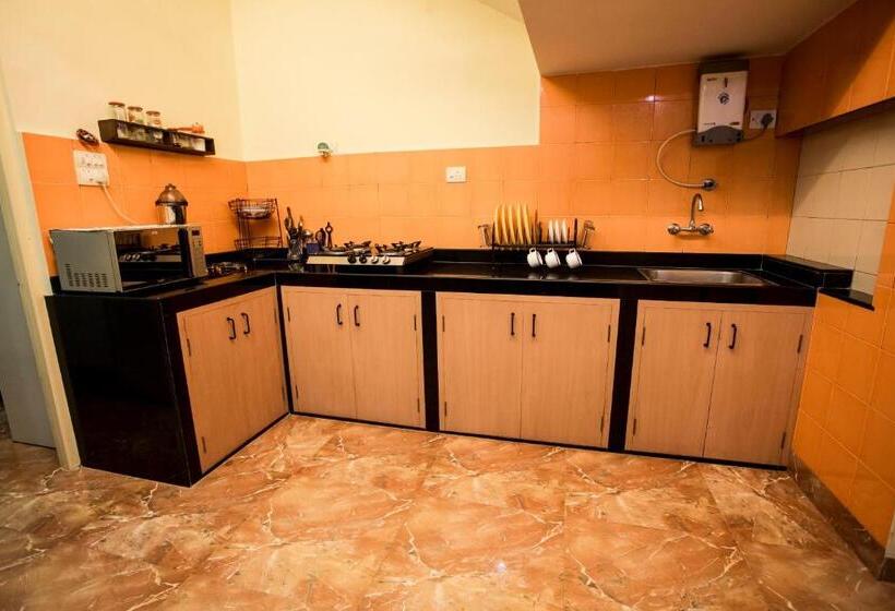 带1个卧室的别墅, Darryl Ribeiro S 2bhk & 3bhk Apartment In A Villa