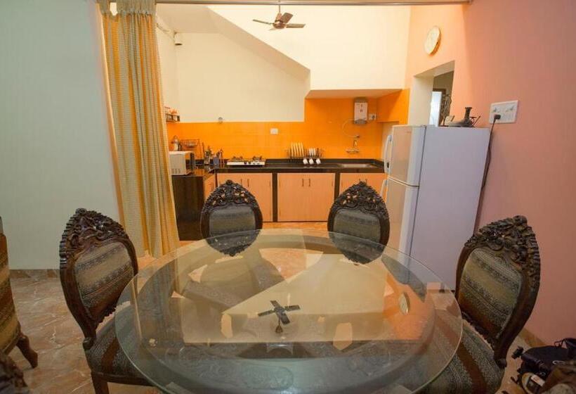 标准工作室, Darryl Ribeiro S 2bhk & 3bhk Apartment In A Villa