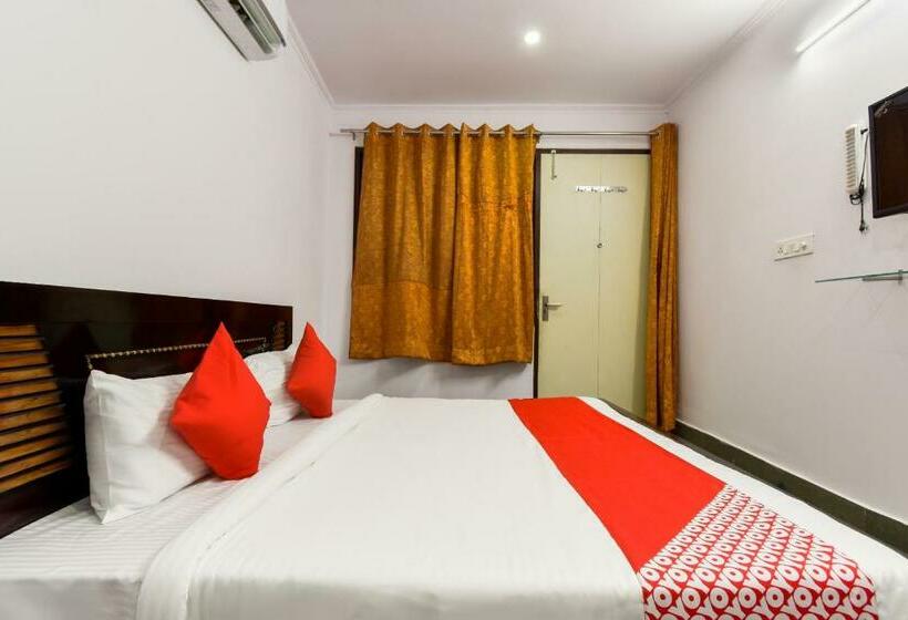 三人经典房间, Flagship Sitar Guest House