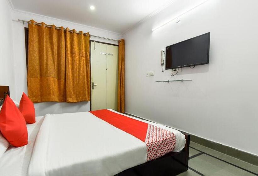 三人经典房间, Flagship Sitar Guest House
