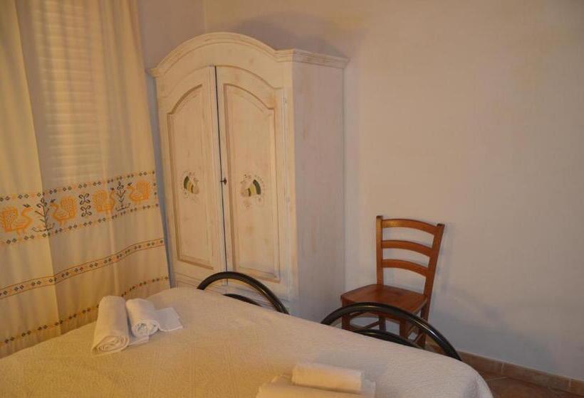 Quarto Estandar, L'aquila