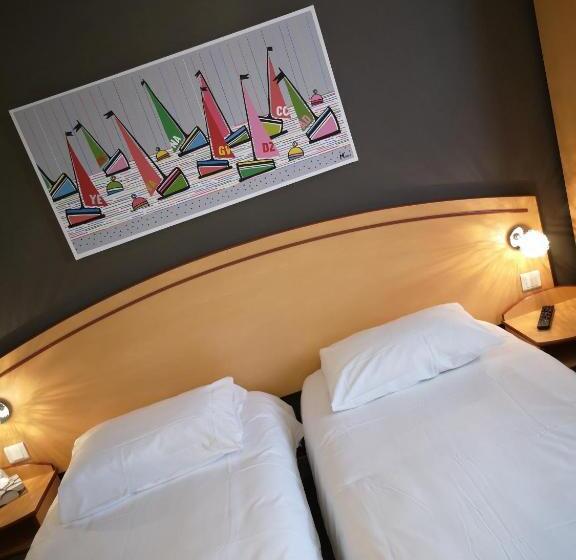 اتاق لوکس, Brit Hotel Quimper Nord