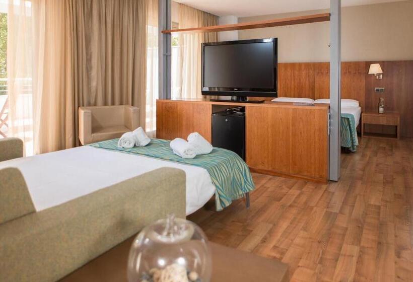 جناح, Rvhotels Nautic Park