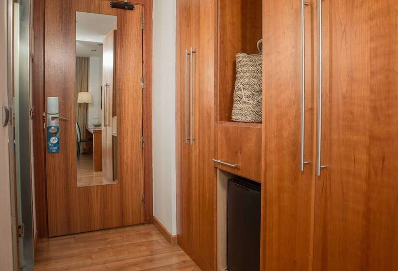 جناح, Rvhotels Nautic Park