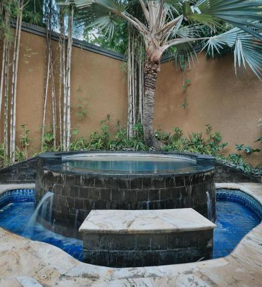 Вилла с 1 спальней и бассейном, Parigata Villas Resort