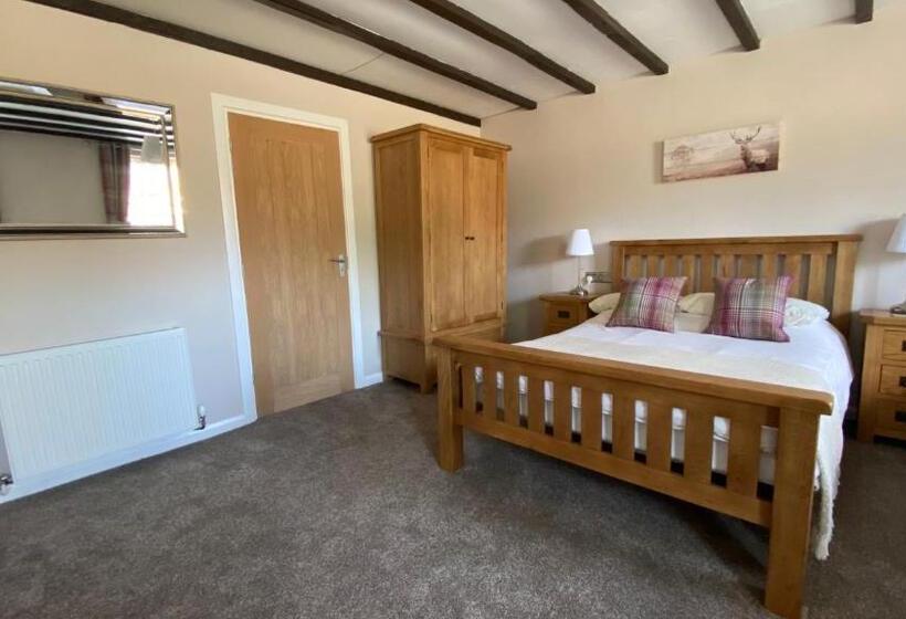 스위트, Butterchurn Guest House