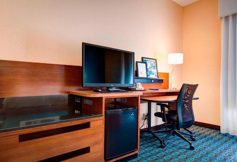 Стандартный Номер Кровать Кинг, Comfort Inn & Suites Green Bay Stadium Area