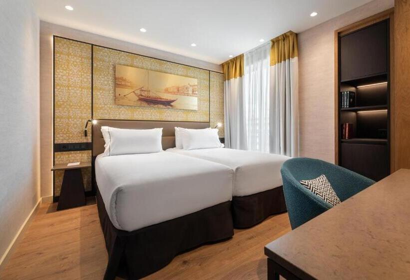 Quarto Deluxe, Eurostars Aliados