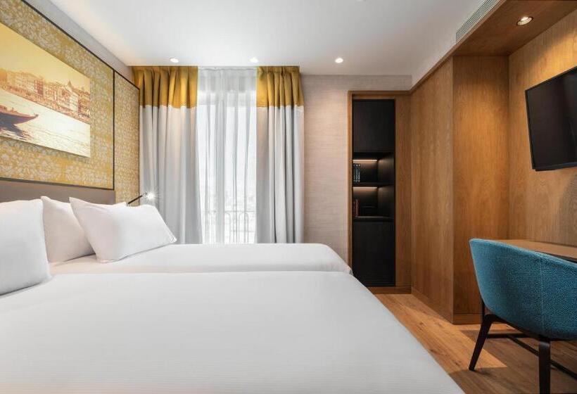 Quarto Deluxe com Vistas, Eurostars Aliados