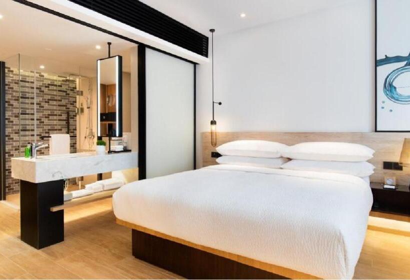 Номер Deluxe, Fairfield By Marriott Guangzhou Tianhe Park
