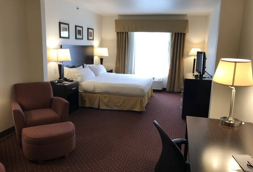 Люкс, Holiday Inn Express Syracuse Fairgrounds, An Ihg
