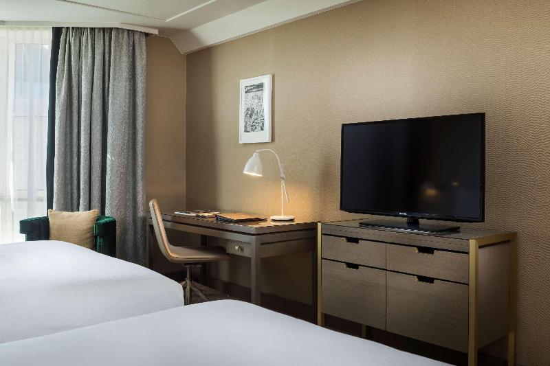 Номер Стандарт Адаптированный для Инвалидов, Holiday Inn Express Syracuse Fairgrounds, An Ihg