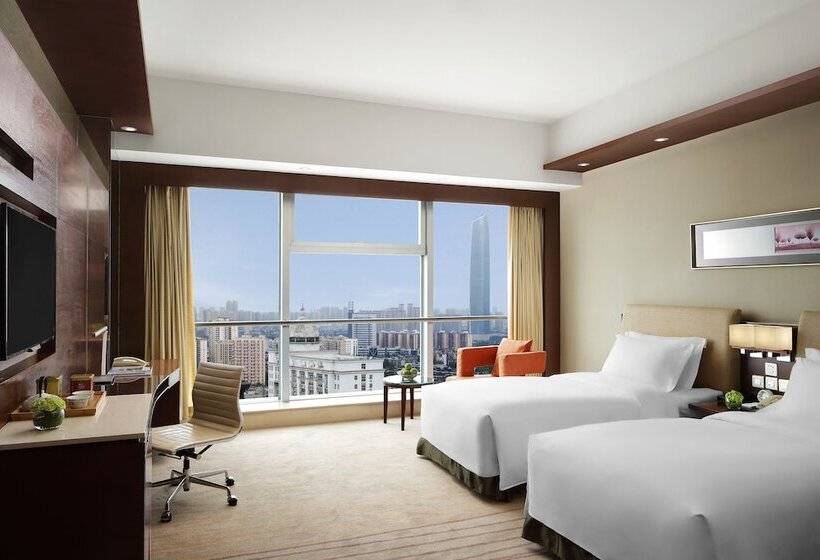اتاق لوکس, New World Wuhan