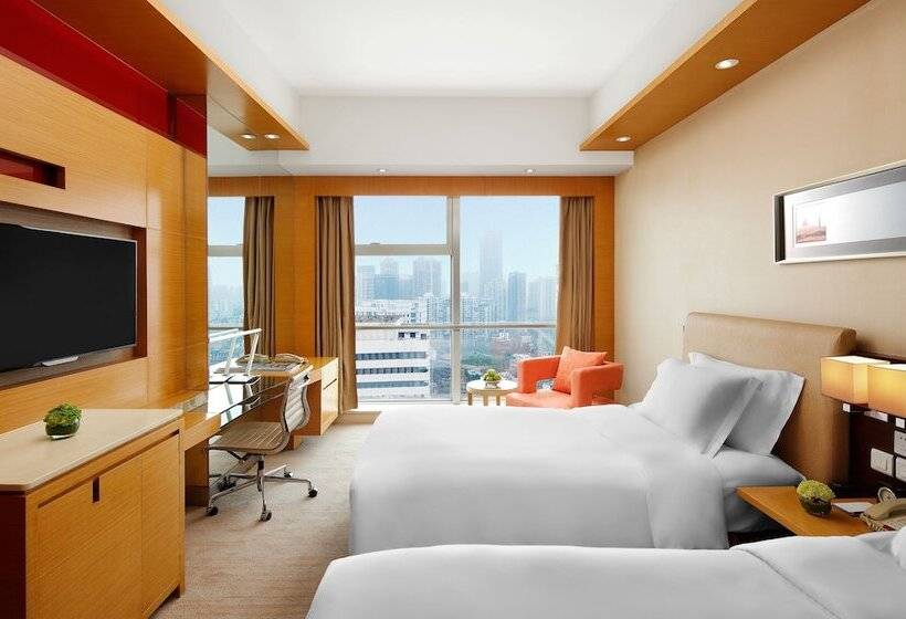 سوییت, New World Wuhan