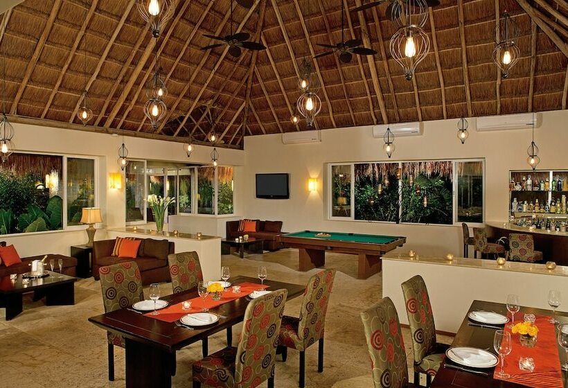 Apartament Junior Suite Club z widokiem na morze, Secrets Aura Cozumel   Adults Only