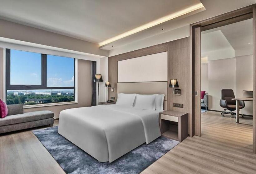 سوئیت با تخت بزرگ, Crowne Plaza Beijing International Airport, An Ihg