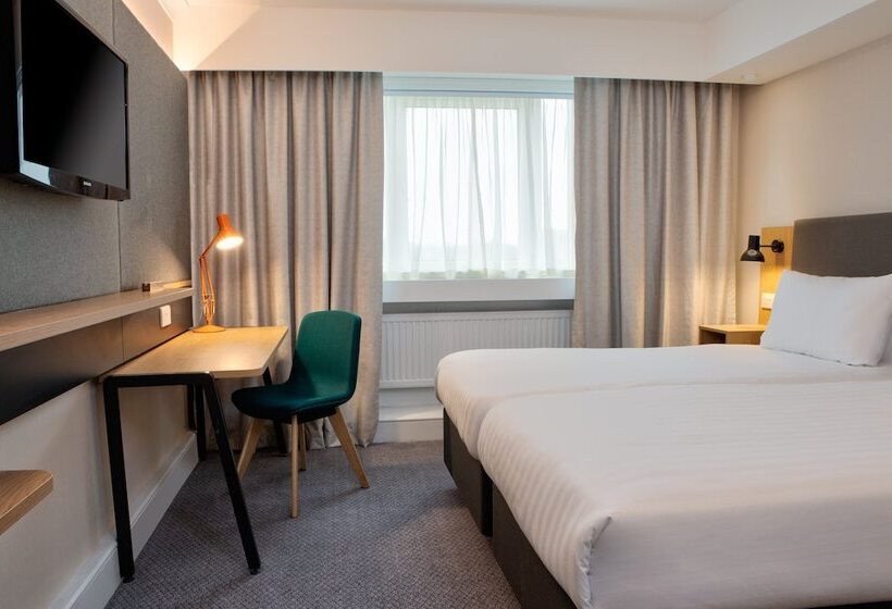 Номер Стандарт, Holiday Inn Bolton Centre, An Ihg