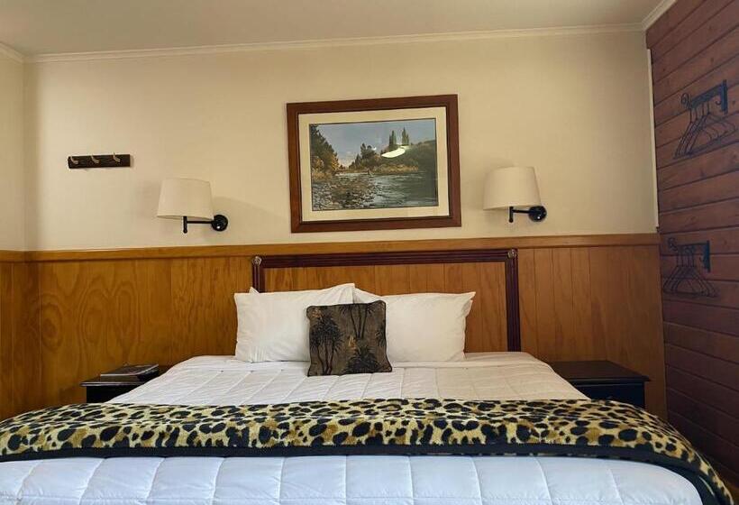 Семейный Номер, Lakefront Lodge Taupo