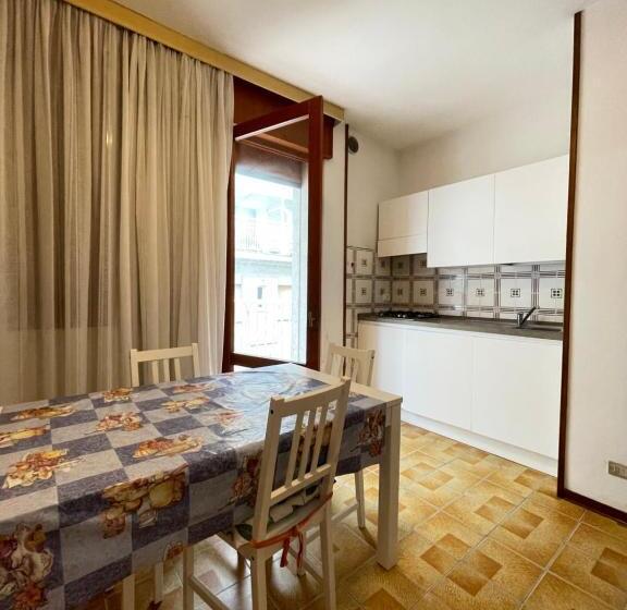 آپارتمان 1 خوابه با تراس, Condominio Union Walterigato Apartments Solo Per Famiglie