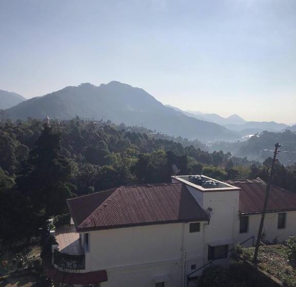 스탠다드 룸 산 전망, White House In Nainital