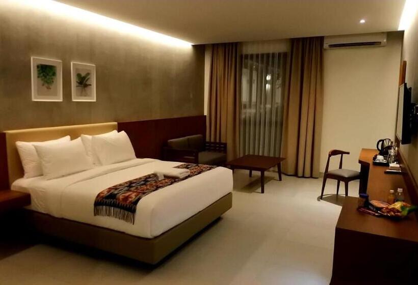 جناح مطلّ علي الحديقة, Kambaniru Beach Hotel And Resort