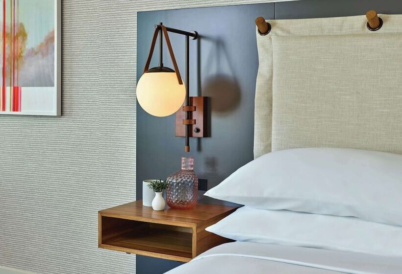 Номер Стандарт 2 Двуспальные Кровати, Mission Pacific Beach Resort, Part Of Jdv By Hyatt