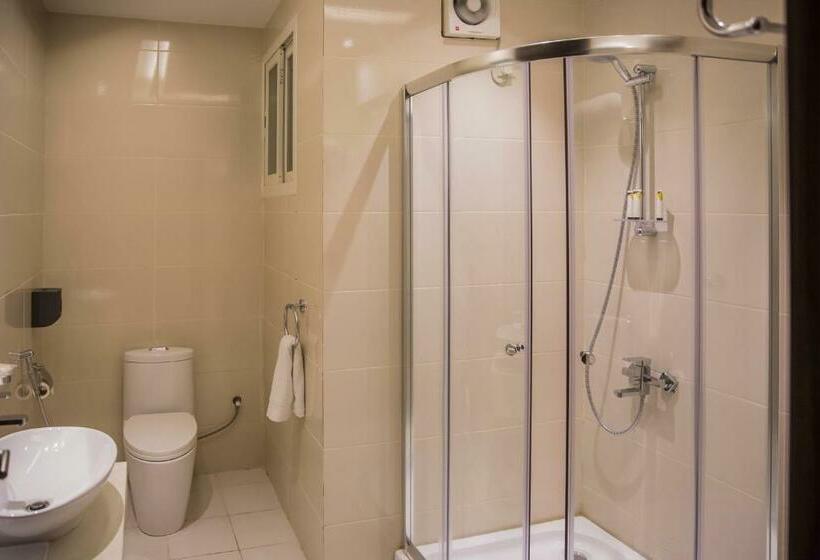 Студия Стандарт, Al Aryam Serviced Apart