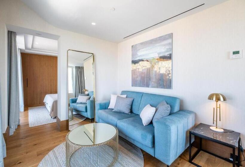 سوییت جونیور, Soho Boutique Equitativa