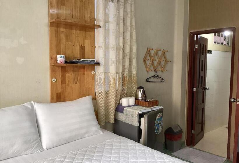 اتاق استاندارد با چشم‌انداز باغ, Guest House Uttrang