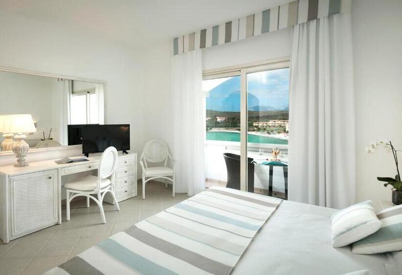 اتاق سوپریور با چشم‌انداز دریا, Gabbiano Azzurro Hotel & Suites