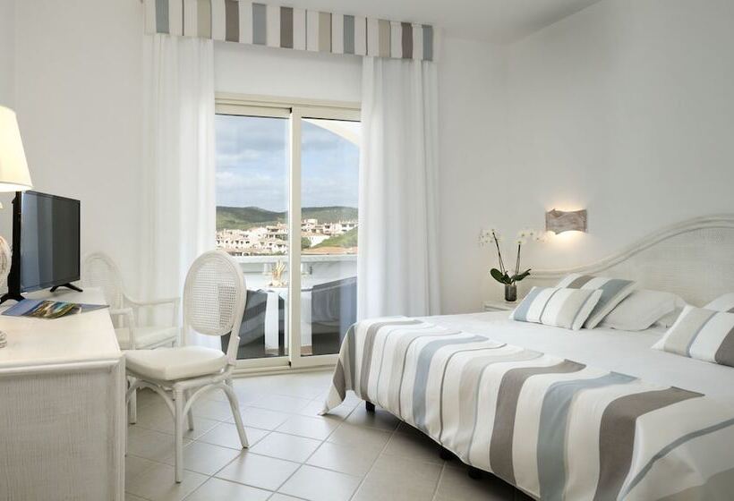 اتاق سوپریور با چشم‌انداز دریا, Gabbiano Azzurro Hotel & Suites