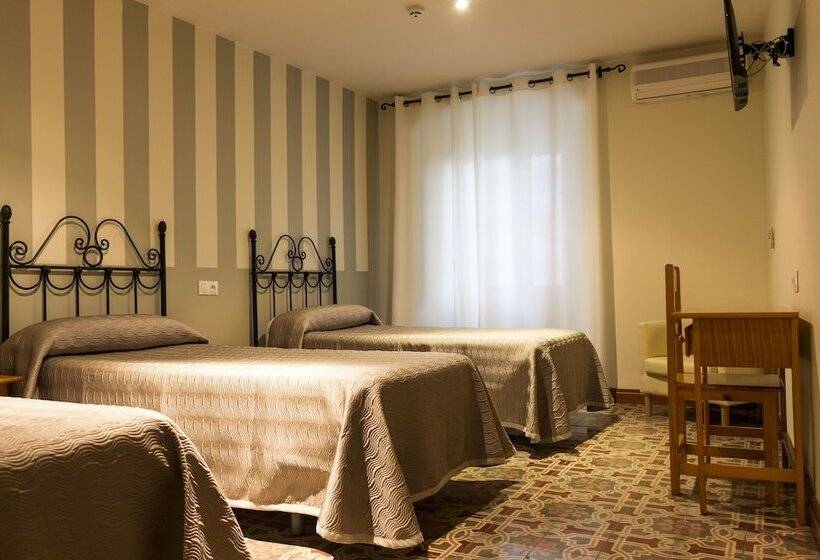 标准三人间, Hostal San Miguel