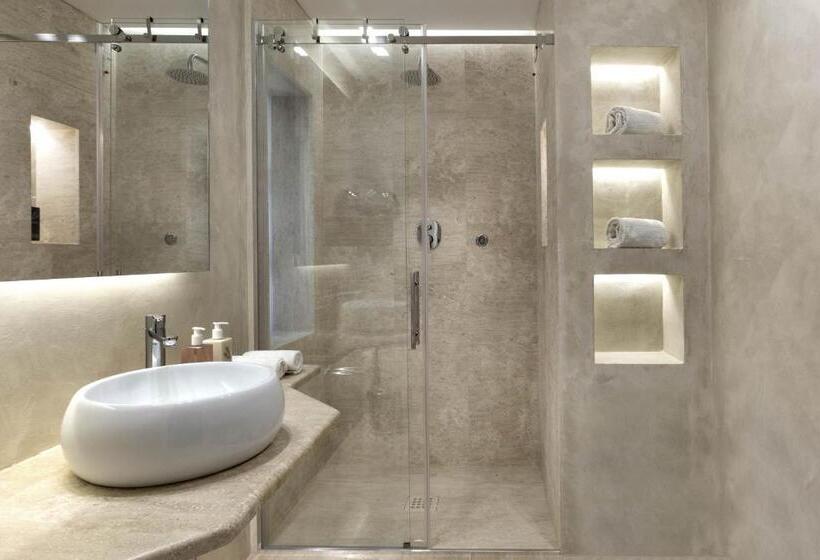 اتاق لوکس با چشم‌انداز دریا, Gabbiano Azzurro Hotel & Suites
