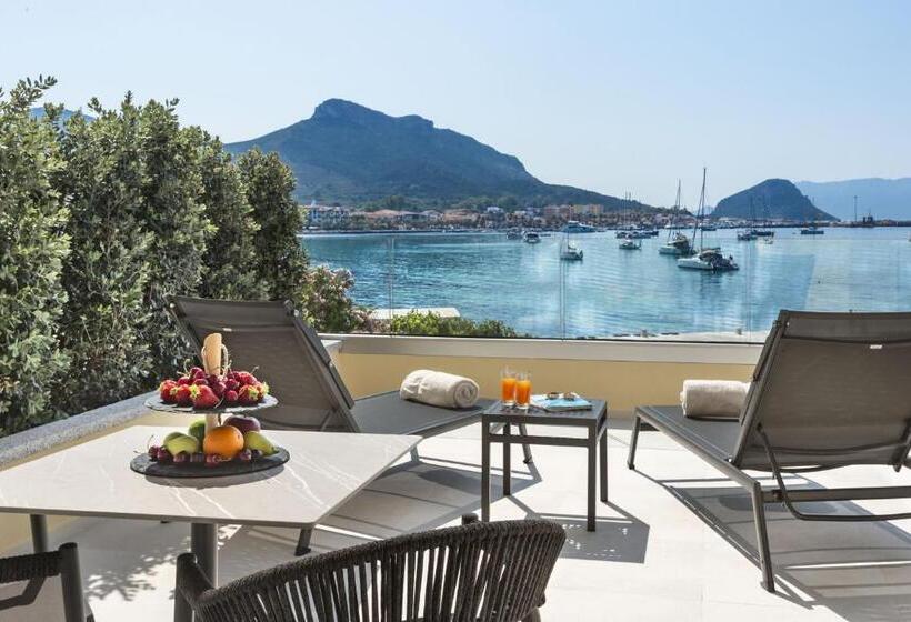 اتاق لوکس با چشم‌انداز دریا, Gabbiano Azzurro Hotel & Suites