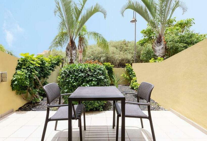 Апартаменты 1 Спальня, Residencial El Llano