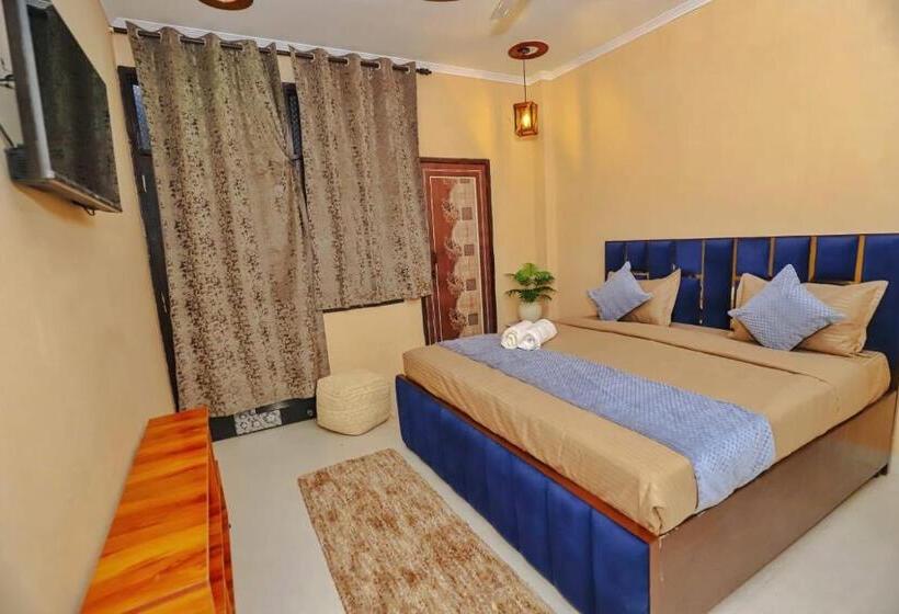 Quarto Estandar, Oyo 78628 Townhouse 136 Sector 46 Vikas Marg