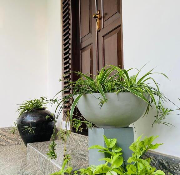 带1个卧室的带阳台的公寓, Sun White Villa