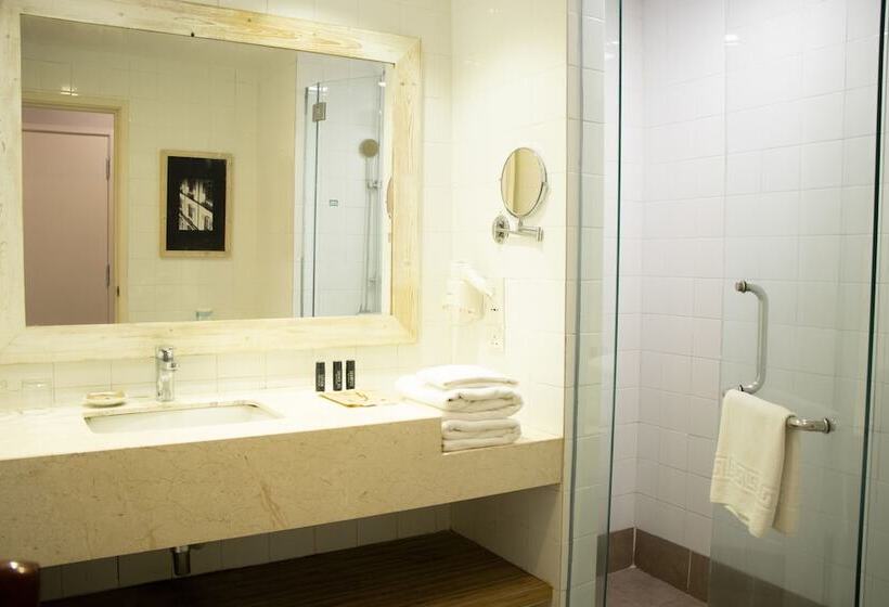 Номер Deluxe, Colmar Tropicale