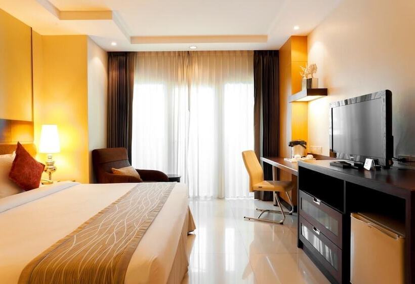 Номер Deluxe, Intimate Hotel Pattaya   Sha Extra Plus