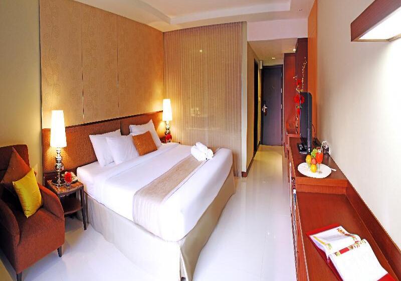 Номер Deluxe, Intimate Hotel Pattaya   Sha Extra Plus