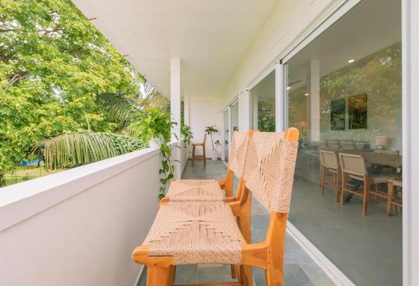 Апартаменты 2 Спальни, Santa Teresa By The Beach